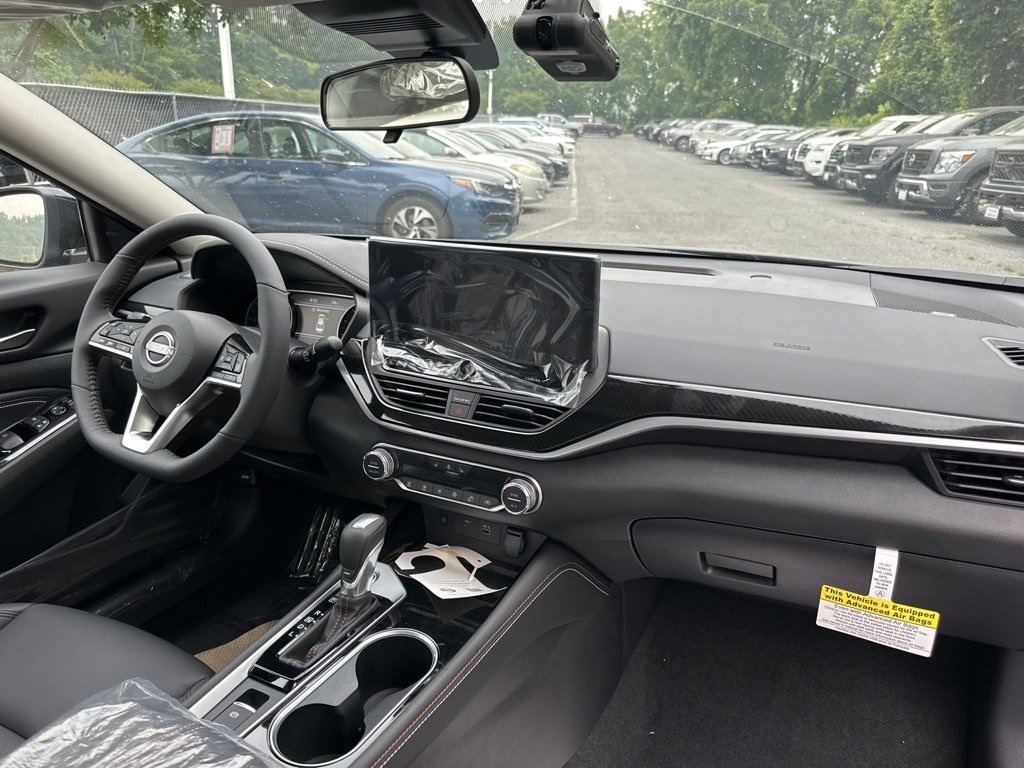 New 2023 Blue Nissan 2.0 SR image 33