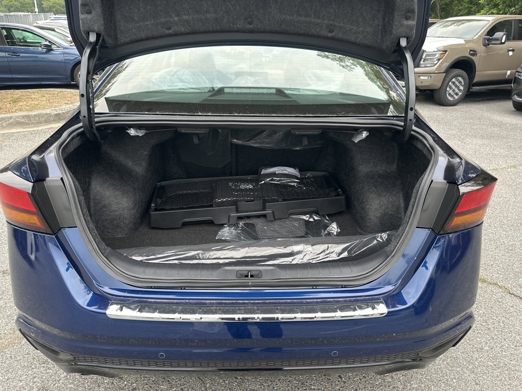 New 2023 Blue Nissan 2.0 SR image 37