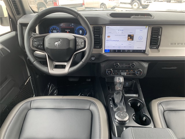 2025 Desert Sand Ford Bronco Outer Banks 4X4 SUV