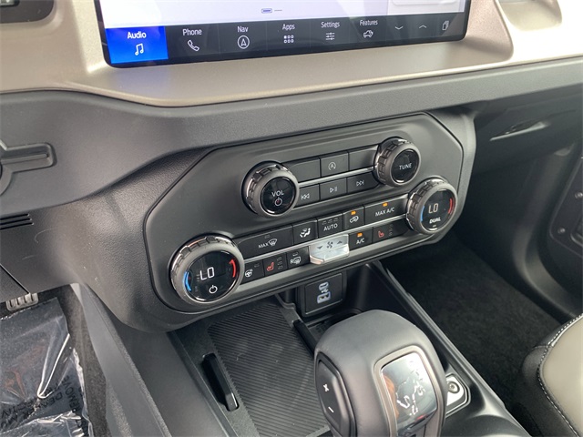 2025 Desert Sand Ford Bronco Outer Banks 4X4 SUV