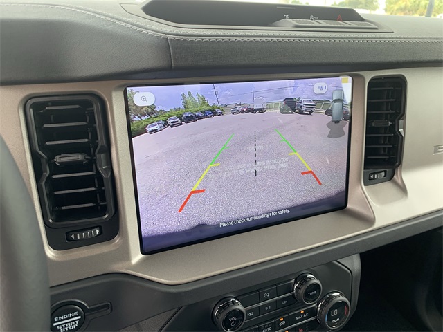 2025 Desert Sand Ford Bronco Outer Banks 4X4 SUV