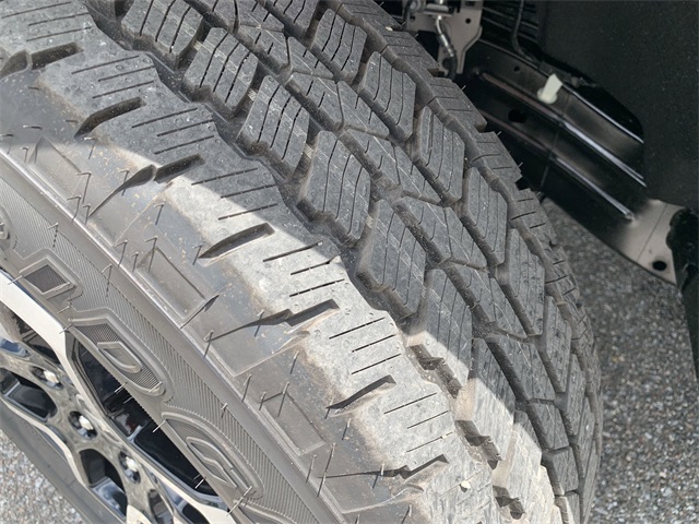 2025 Desert Sand Ford Bronco Outer Banks 4X4 SUV