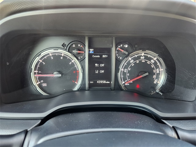 2024 Toyota 4Runner TRD photo 13
