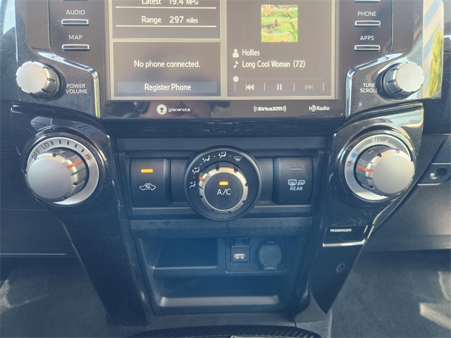 2024 Toyota 4Runner TRD photo 16