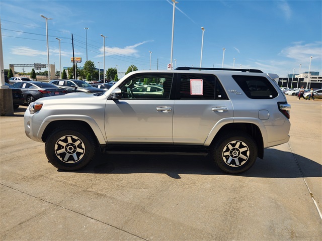 2024 Toyota 4Runner TRD photo 4