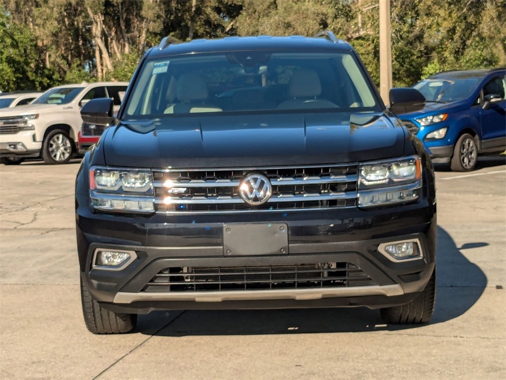 2019 Volkswagen Atlas V6 SE Technology R-Line photo 9