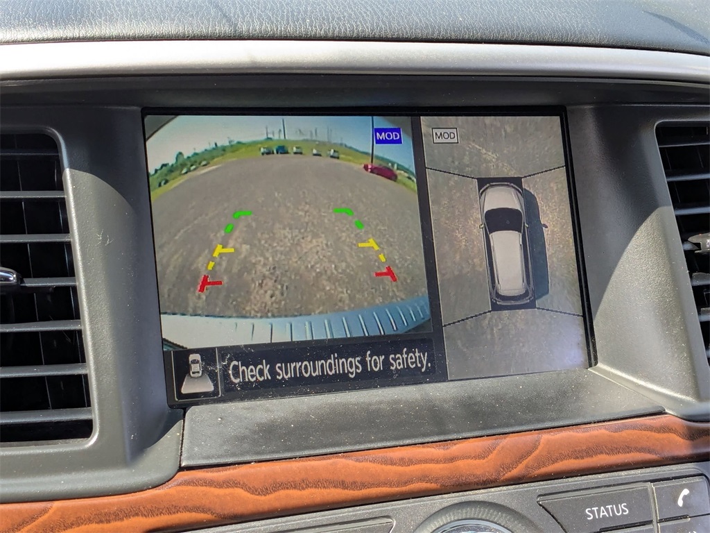 2020 Nissan Pathfinder Platinum photo 30