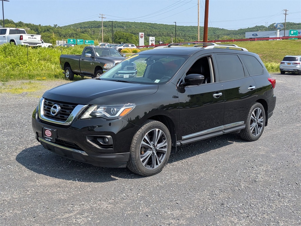2020 Nissan Pathfinder Platinum photo 7