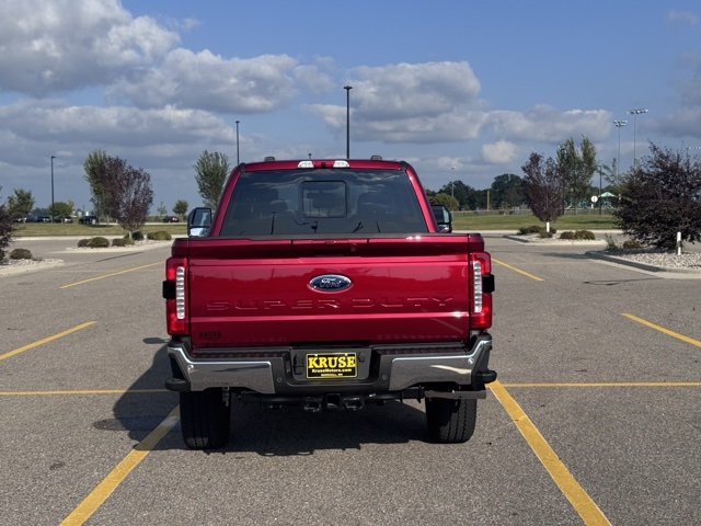 2026 Ford F-350 Super Duty Lariat