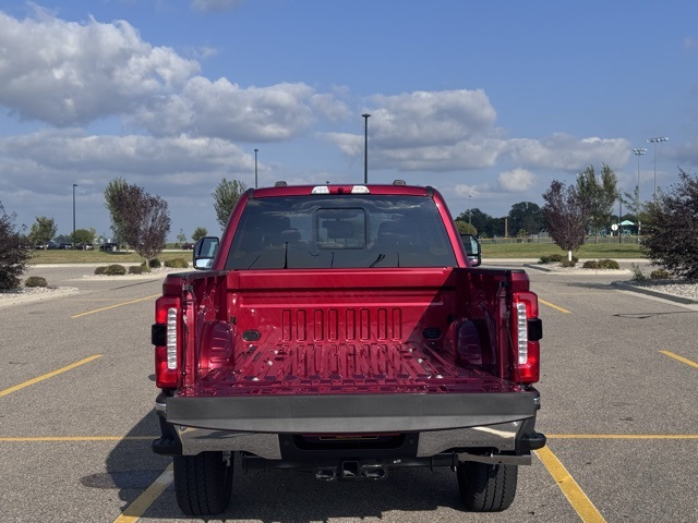 2026 Ford F-350 Super Duty Lariat