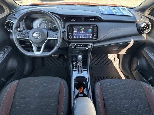 2022 Nissan Kicks SR photo 18