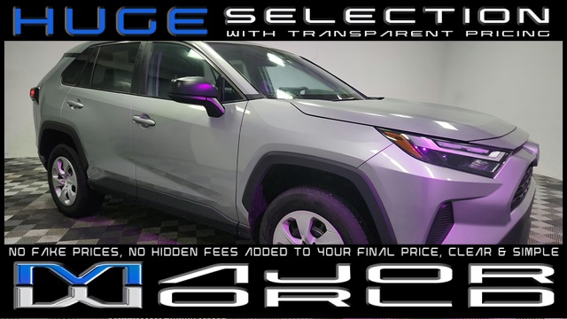 2024 Toyota RAV4 LE FWD