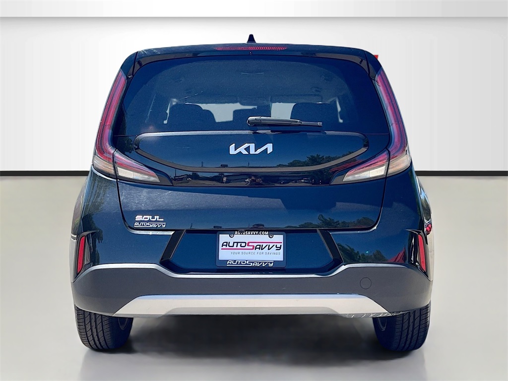 Image 5 of Savvy Certified 2023 Kia Soul LX FWD