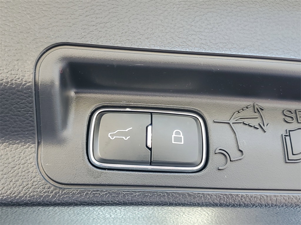 used 2025 Ford Explorer car, priced at $33,295