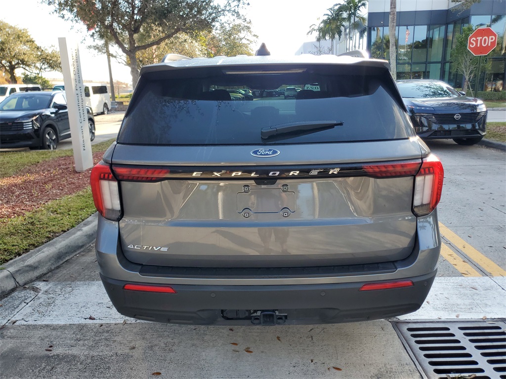 used 2025 Ford Explorer car, priced at $33,295