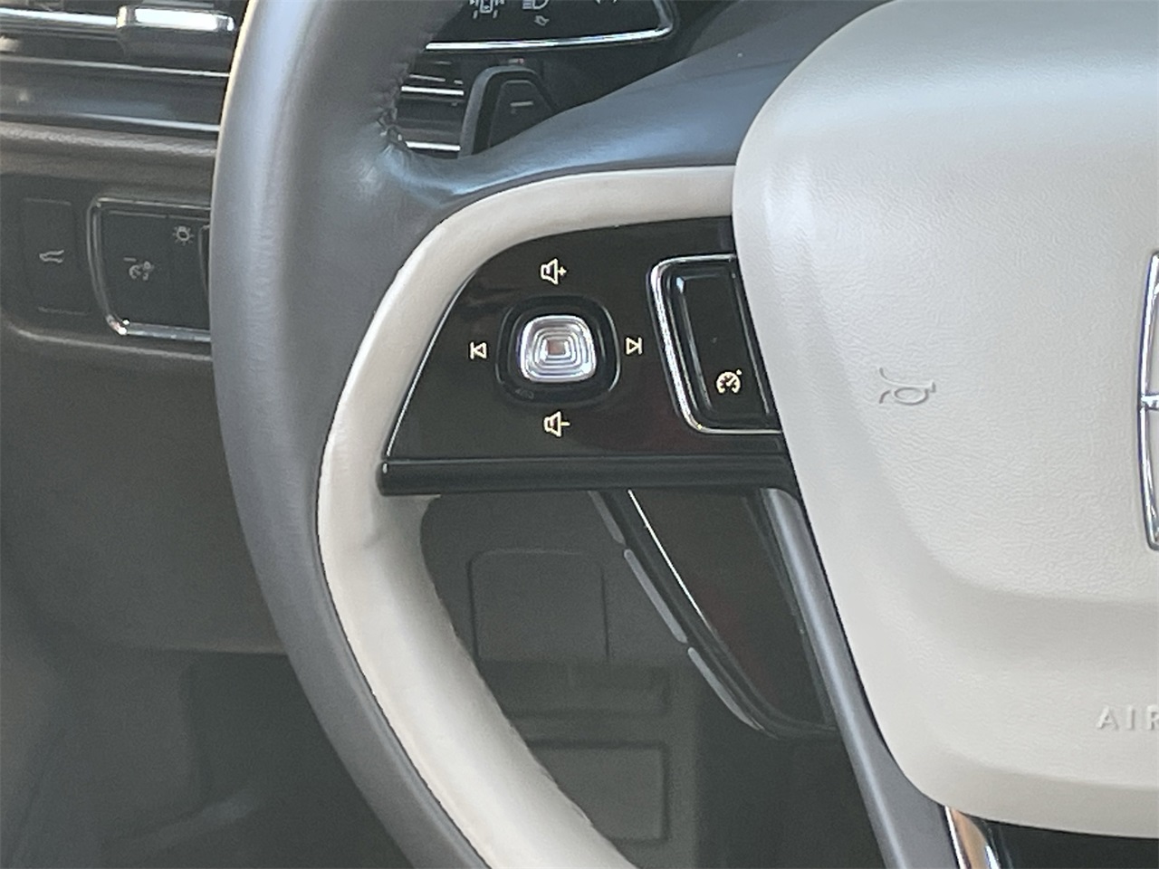 used 2020 Lincoln Corsair car, priced at $21,399