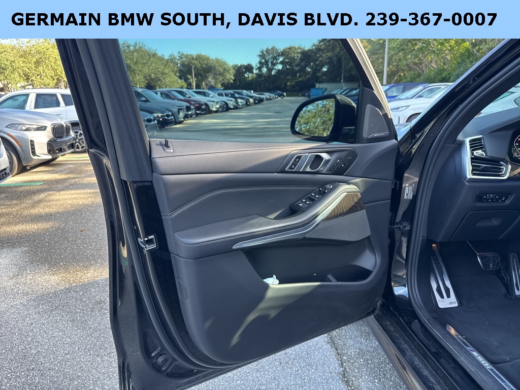 2023 Bmw X5 M50i photo 10