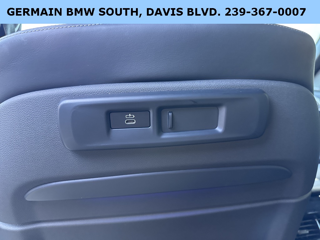 2023 Bmw X5 M50i photo 18