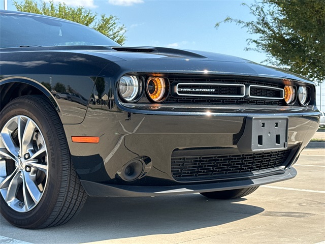 2023 Dodge Challenger SXT photo 13
