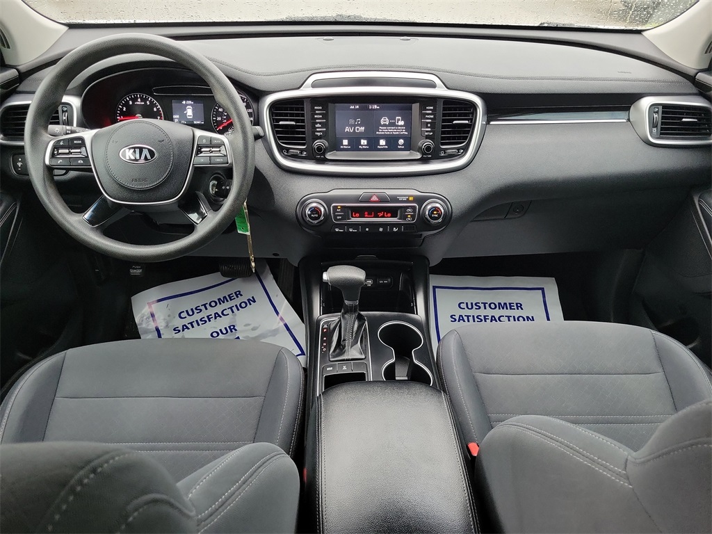 2019 Snow White Pearl Kia Sorento LX AWD SUV
