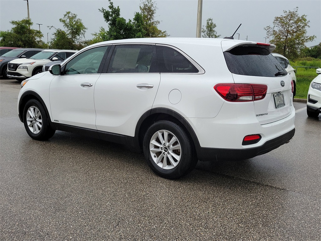 2019 Snow White Pearl Kia Sorento LX AWD SUV