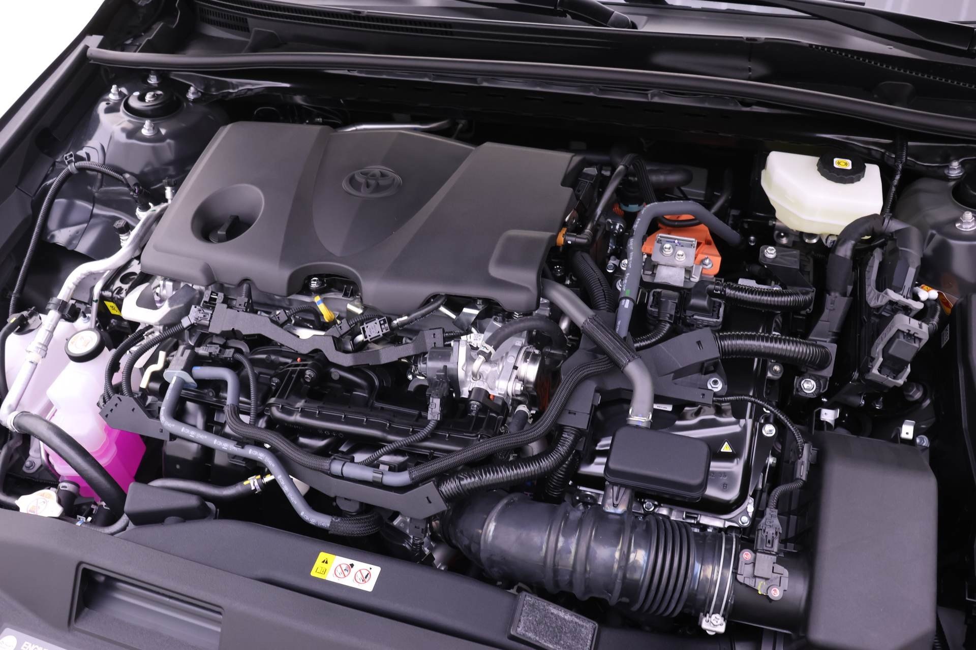 2026 Toyota Camry LE photo 15
