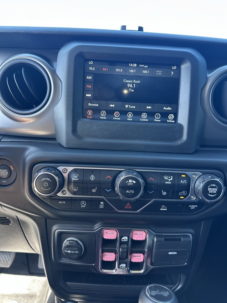 2021 Jeep Wrangler Unlimited Willys photo 15