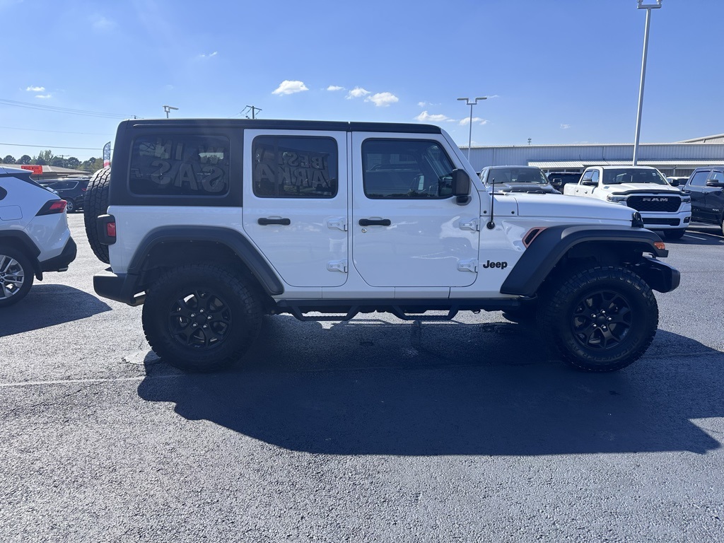 2021 Jeep Wrangler Unlimited Willys photo 6