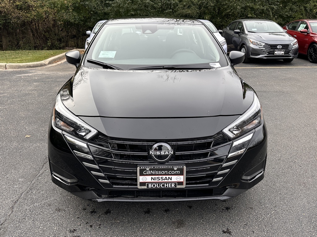 2025 Nissan Versa 1.6 S photo 4