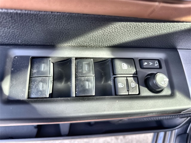 2025 Toyota Tundra 1794 Edition CrewMax photo 9