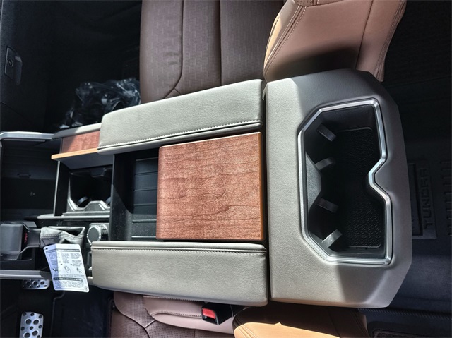 2025 Toyota Tundra 1794 Edition CrewMax photo 23