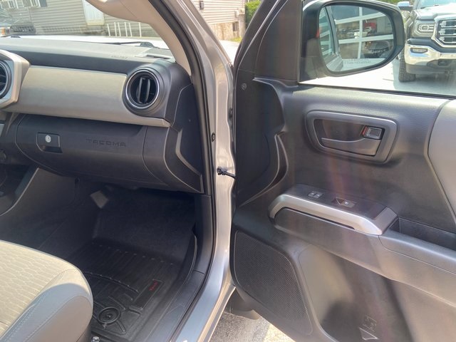 Used 2019 Toyota Tacoma Truck