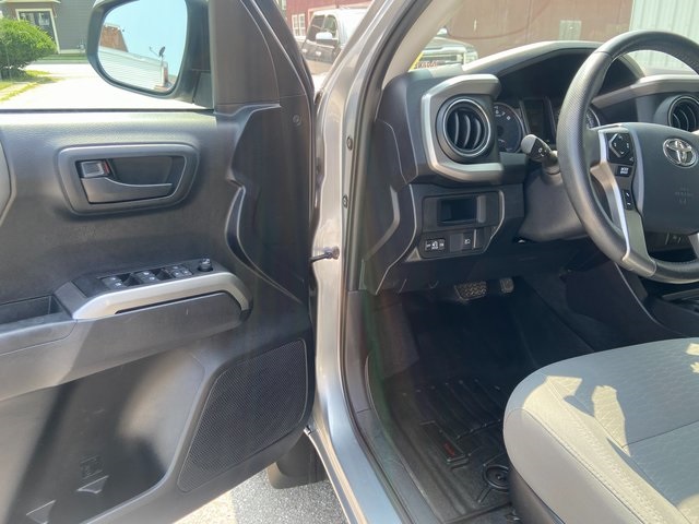 Used 2019 Toyota Tacoma Truck