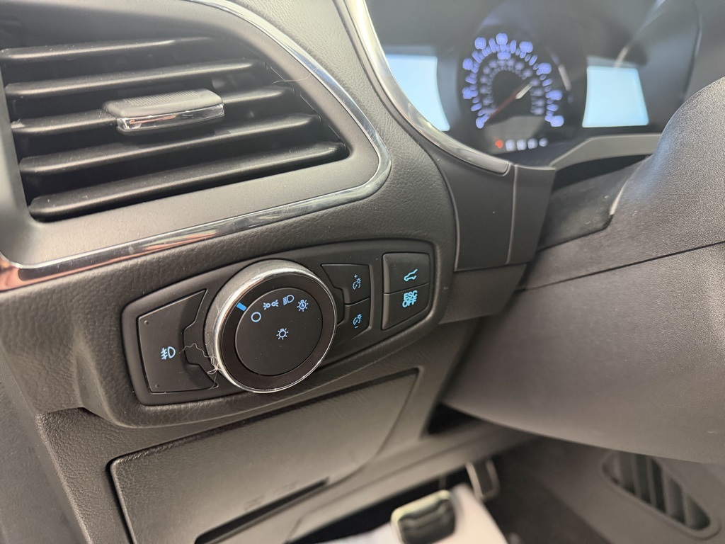 used 2019 Ford Edge car, priced at $18,903