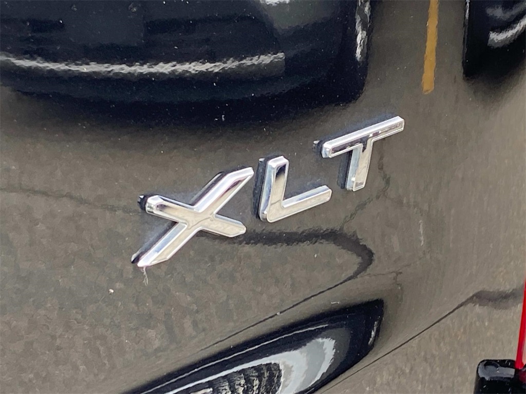 2023 Ford Transit Van XLT photo 15