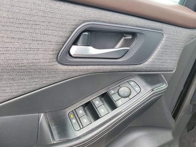 2023 Super Black Nissan Rogue SV FWD SUV