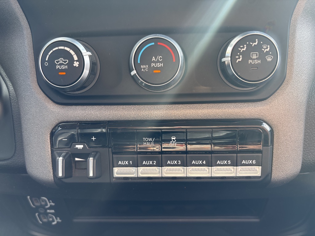 Used 2019 Ram 3500 Regular Cab DRW 4x4 Service Truck for sale #SP1364 - photo 36