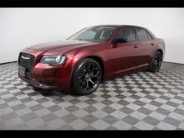 2019 Chrysler 300 Touring
