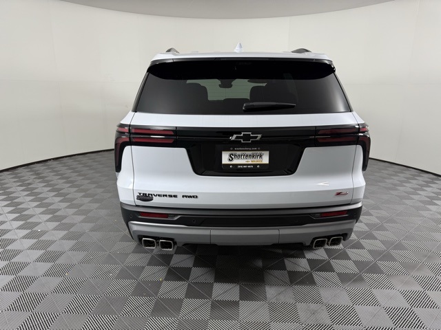 2026 Chevrolet Traverse Z71 photo 4