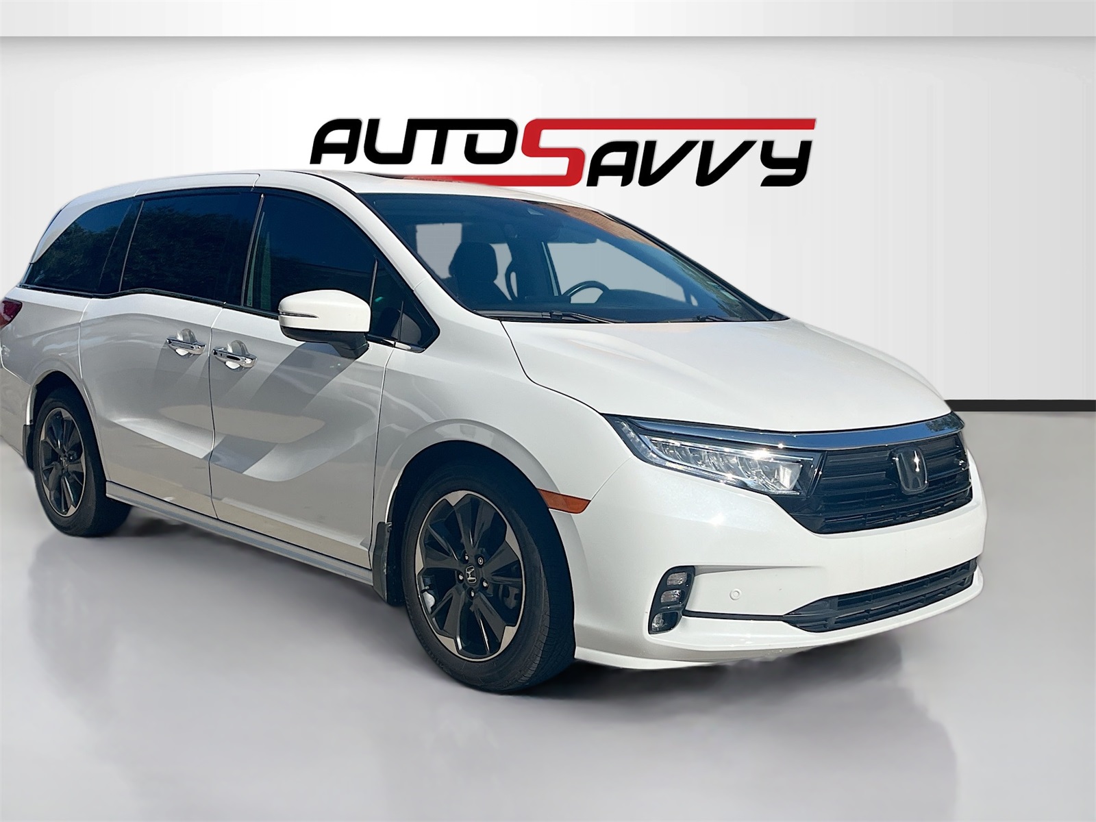 2023 Honda Odyssey Elite's photo