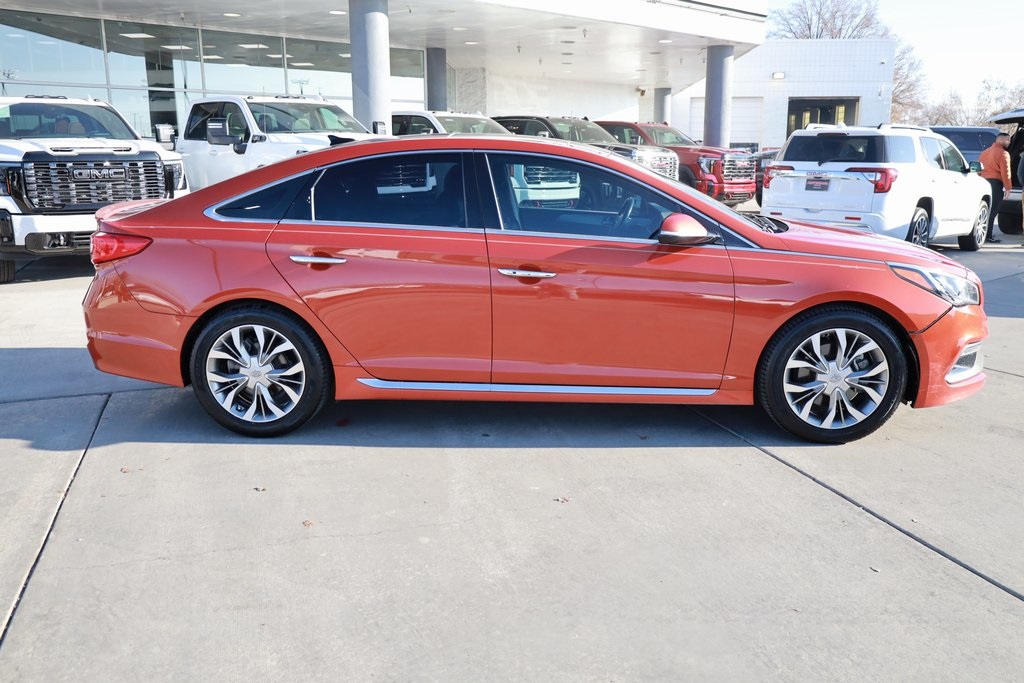 2015 Hyundai Sonata 2.0T Limited photo 3