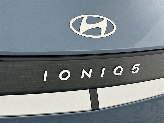 IONIQ 5 SEL
