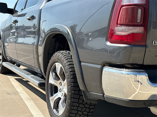2019 Ram 1500 Laramie photo 12