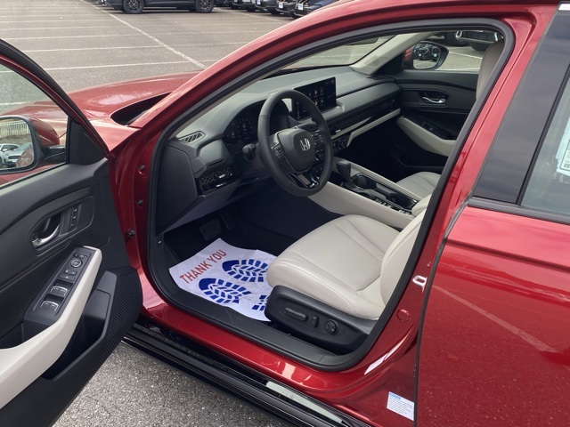 new 2025 Honda Accord Hybrid car, priced at $37,606