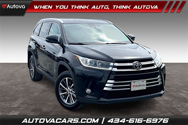 2019 Black Toyota Highlander XLE SUV