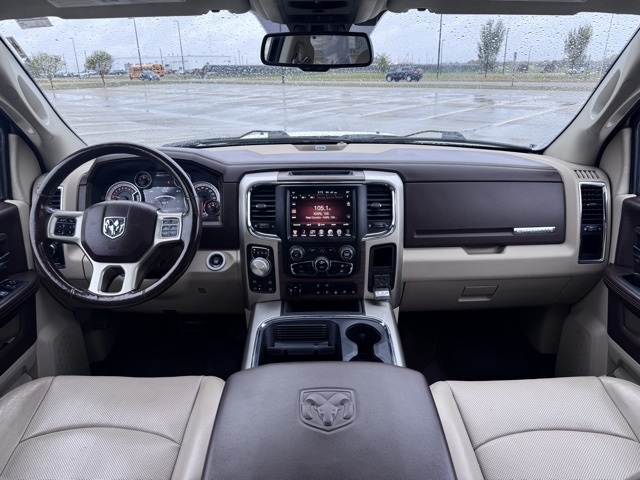 2017 Ram 1500 Laramie Crew Cab 4x4 5'7" Box