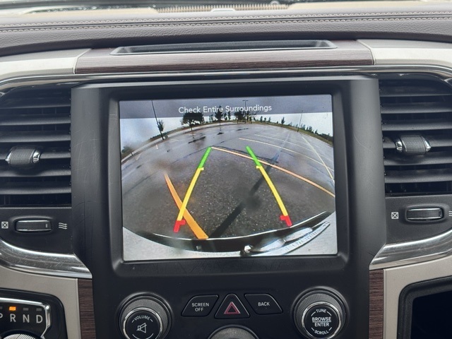 2017 Ram 1500 Laramie Crew Cab 4x4 5'7" Box