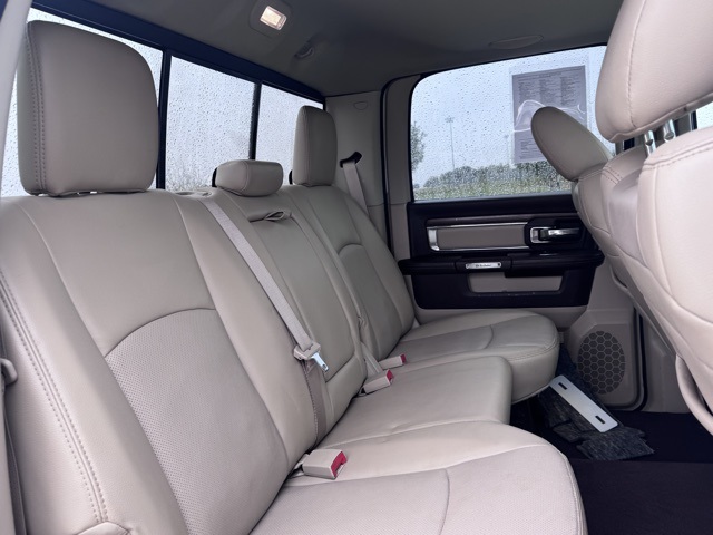 2017 Ram 1500 Laramie Crew Cab 4x4 5'7" Box