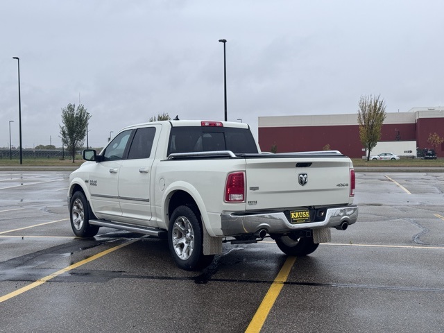 2017 Ram 1500 Laramie Crew Cab 4x4 5'7" Box