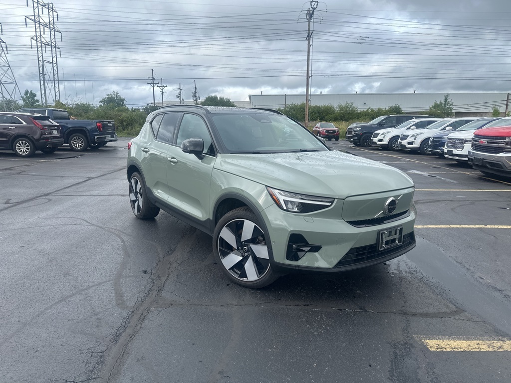 2023 Volvo XC40 Recharge Twin Ultimate